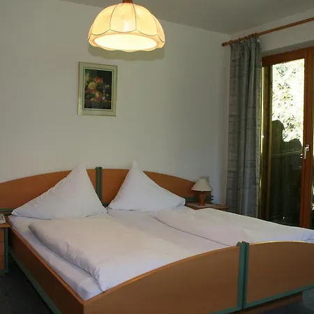 Gästehaus Linderhof Gschwendt