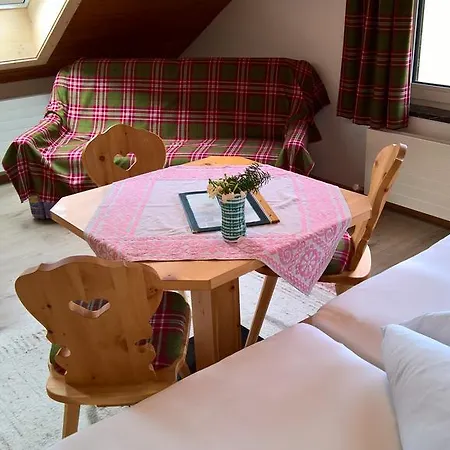 Gästehaus Linderhof 3*